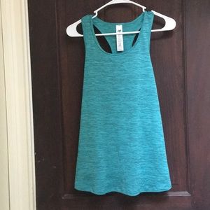 New balance workout top